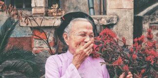 Corona And “Social Distancing” Part 3 This Time: “Social Love”